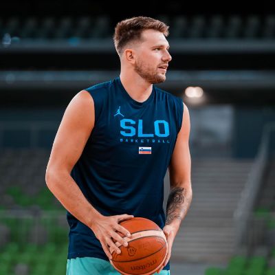 Luka was photographed while in routine training.